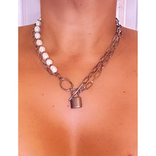 Load image into Gallery viewer, BROOKLYN NECKLACE
