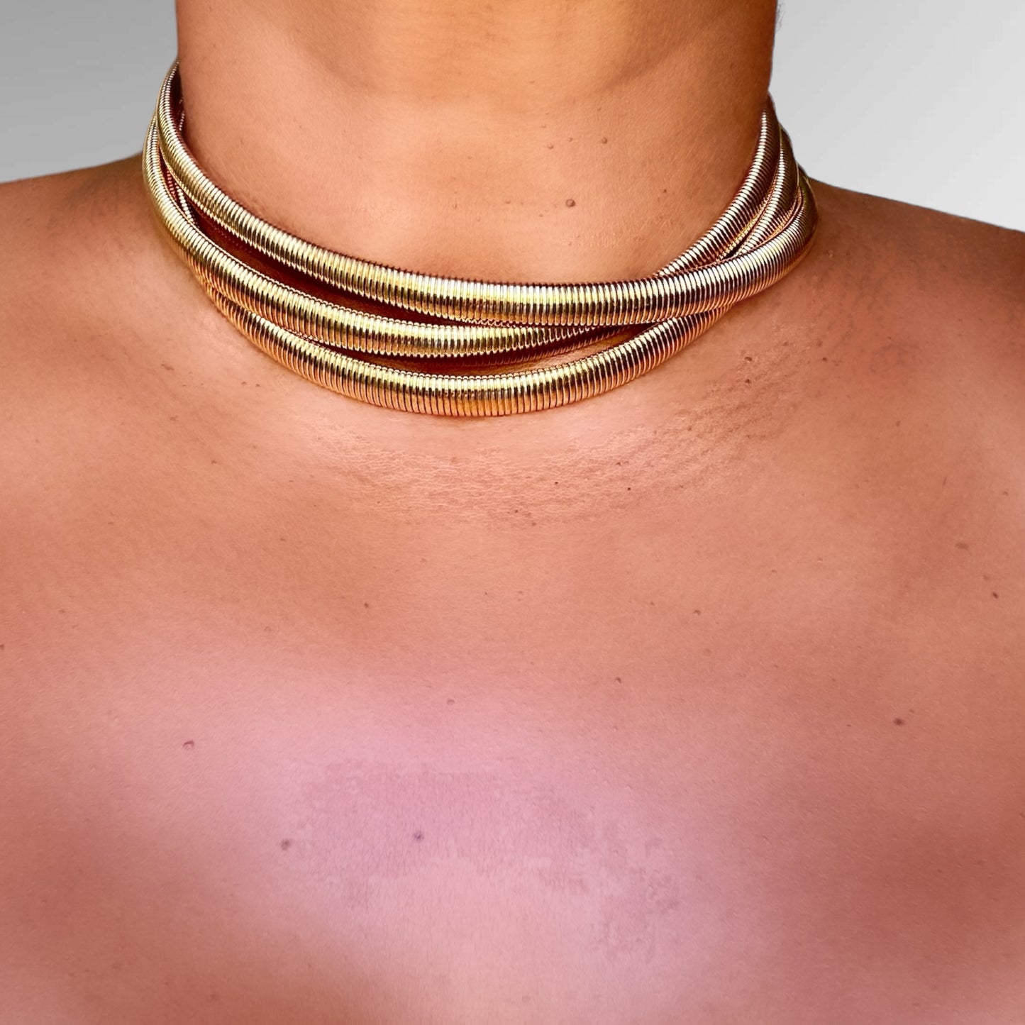 BIG TIME MAGIC CHOKER NECKLACE