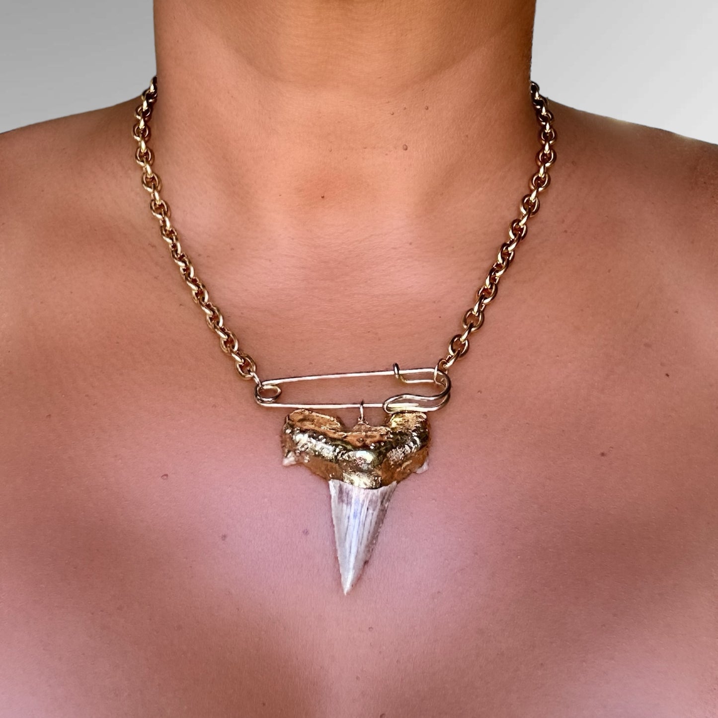 JAWS NECKLACE - Butterfly Alley Jewelry