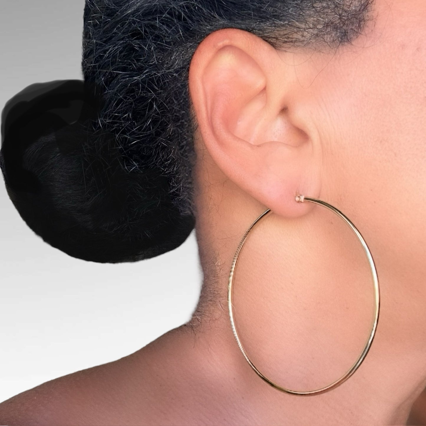 SHAWNTY HOOP EARRINGS