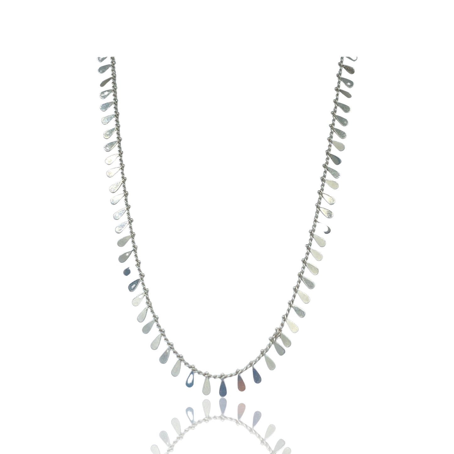 CHAKKA NECKLACE